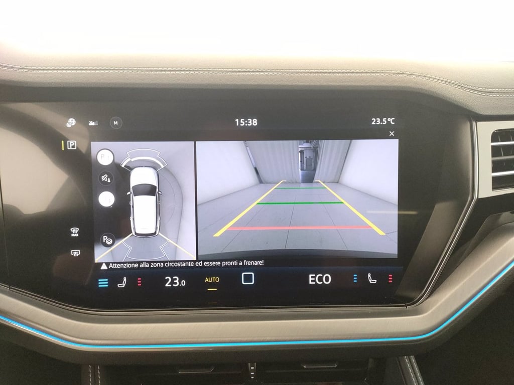 VOLKSWAGEN Touareg 3.0 v6 tsi ehybrid elegance 381cv auto