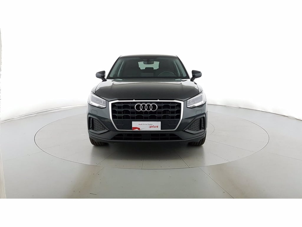 AUDI Q2 35 1.5 tfsi admired