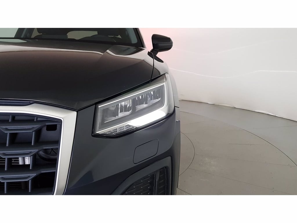 AUDI Q2 35 1.5 tfsi admired