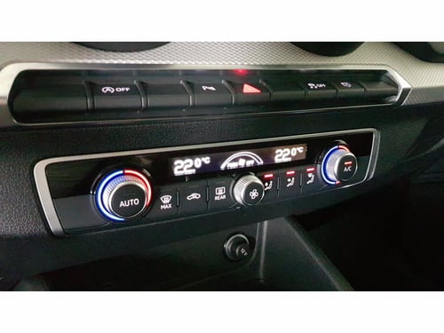 AUDI Q2 35 1.5 tfsi admired