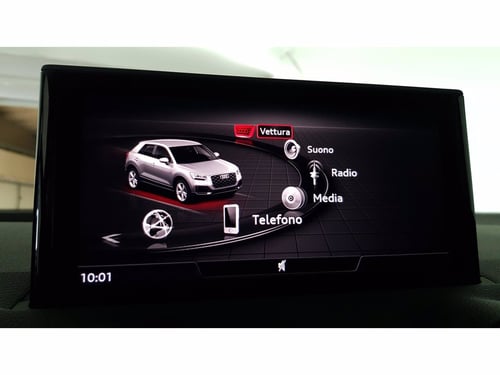 AUDI Q2 35 1.5 tfsi admired