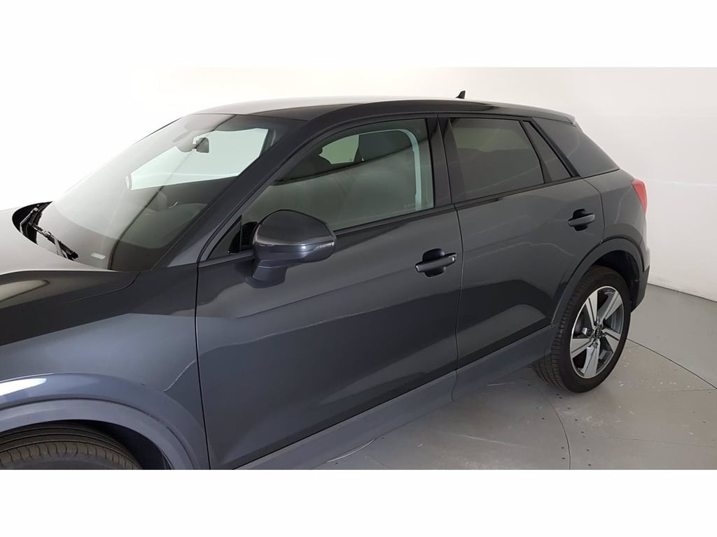 AUDI Q2 35 1.5 tfsi admired