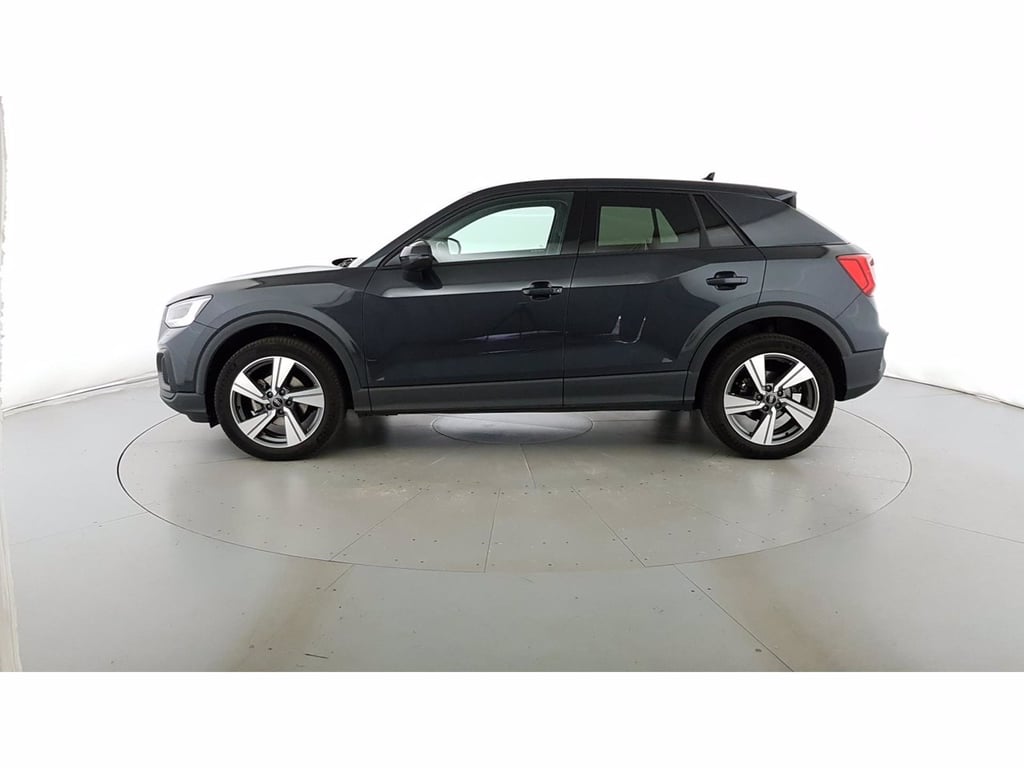 AUDI Q2 35 1.5 tfsi admired