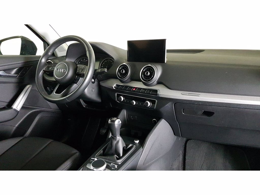 AUDI Q2 35 1.5 tfsi admired
