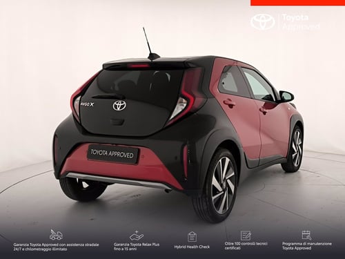 TOYOTA Aygo x 1.0 lounge 72cv