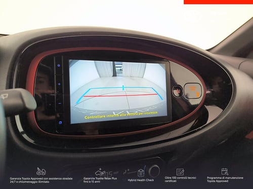 TOYOTA Aygo x 1.0 lounge 72cv