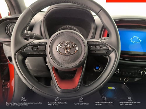 TOYOTA Aygo x 1.0 lounge 72cv