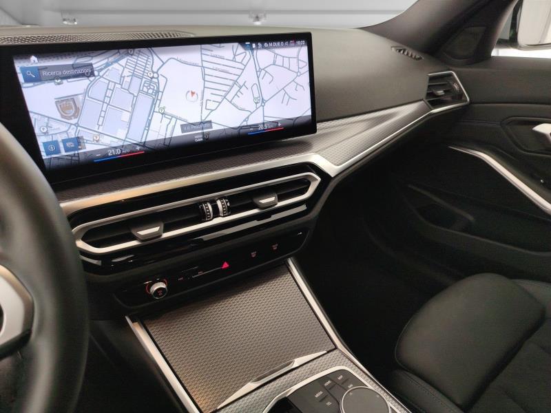 BMW 320d touring mhev 48v xdrive msport pro auto