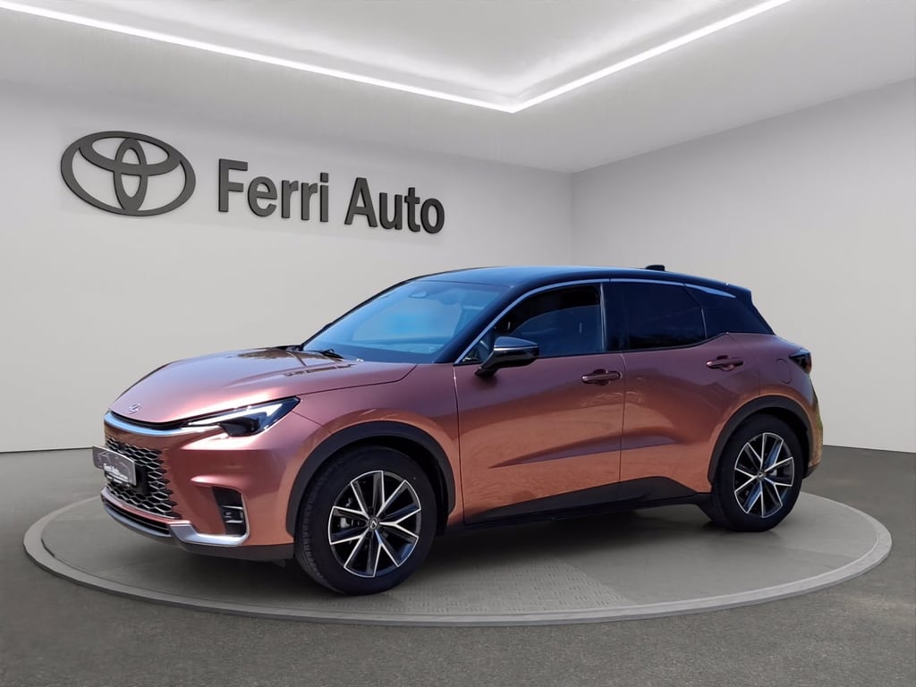 LEXUS Lbx 1.5 hybrid cool 4wd