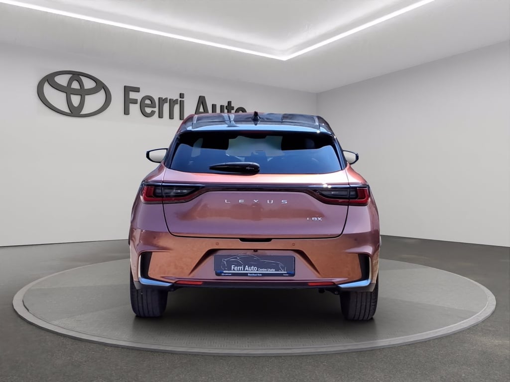 LEXUS Lbx 1.5 hybrid cool 4wd