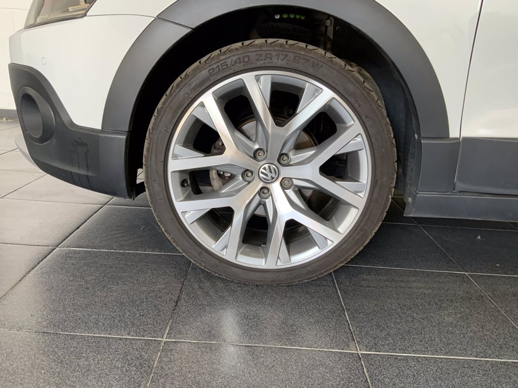 VOLKSWAGEN Polo 5p 1.2 tsi bm cross