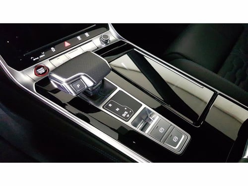 AUDI Rs6 avant 4.0 mhev performance quattro tiptronic