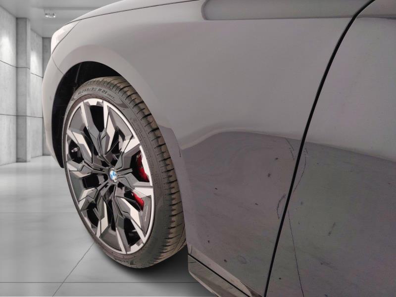 BMW I5 touring xdrive40 msport pro