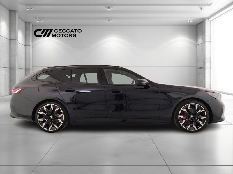BMW I5 touring xdrive40 msport pro
