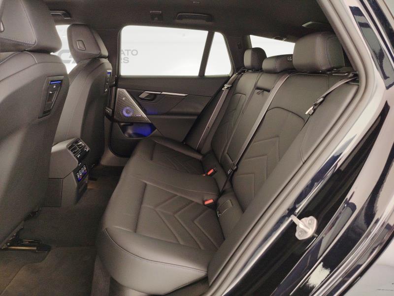 BMW I5 touring xdrive40 msport pro