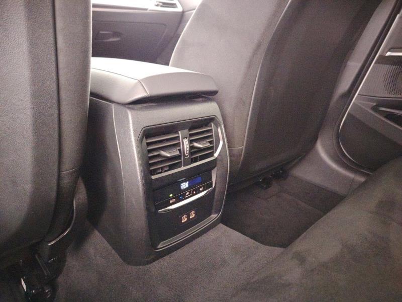 BMW 320d touring mhev 48v xdrive auto