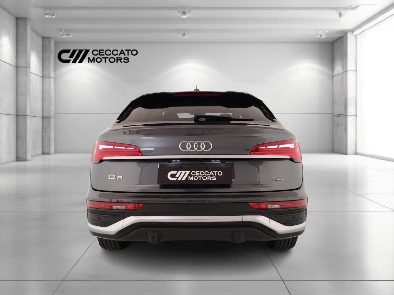 AUDI Q5 sportback 40 2.0 tdi mhev 12v quattro s-tronic
