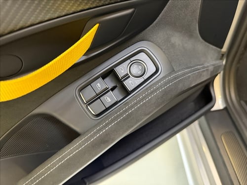 PORSCHE 718 Cayman 4.0 GT4 RS pdk