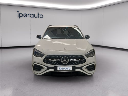 MERCEDES Gla 200 d amg line advanced plus auto