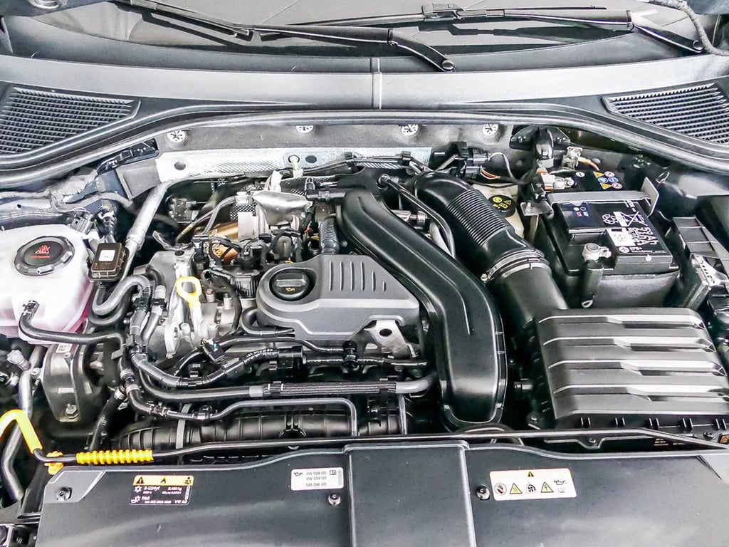 VOLKSWAGEN T-roc 1.5 tsi r-line plus