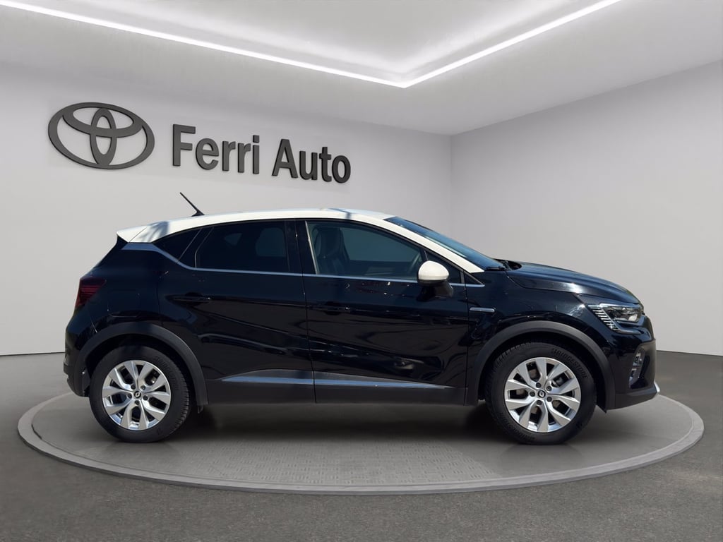 RENAULT Captur 1.6 e-tech hybrid intens 145cv auto
