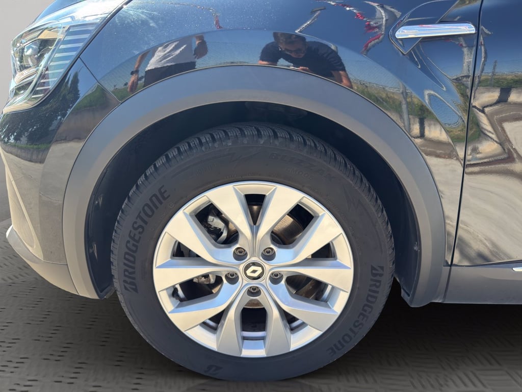 RENAULT Captur 1.6 e-tech hybrid intens 145cv auto