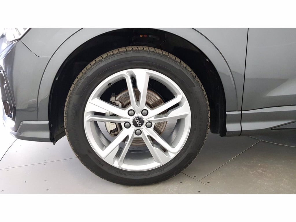 AUDI Q3 35 2.0 tdi s line edition s-tronic