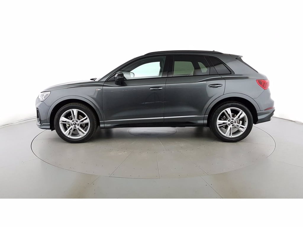 AUDI Q3 35 2.0 tdi s line edition s-tronic