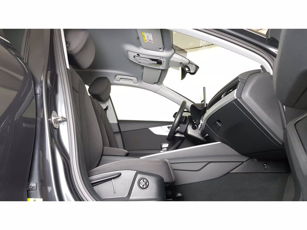 AUDI A4 avant 35 2.0 tdi mhev business advanced 163cv s-tronic