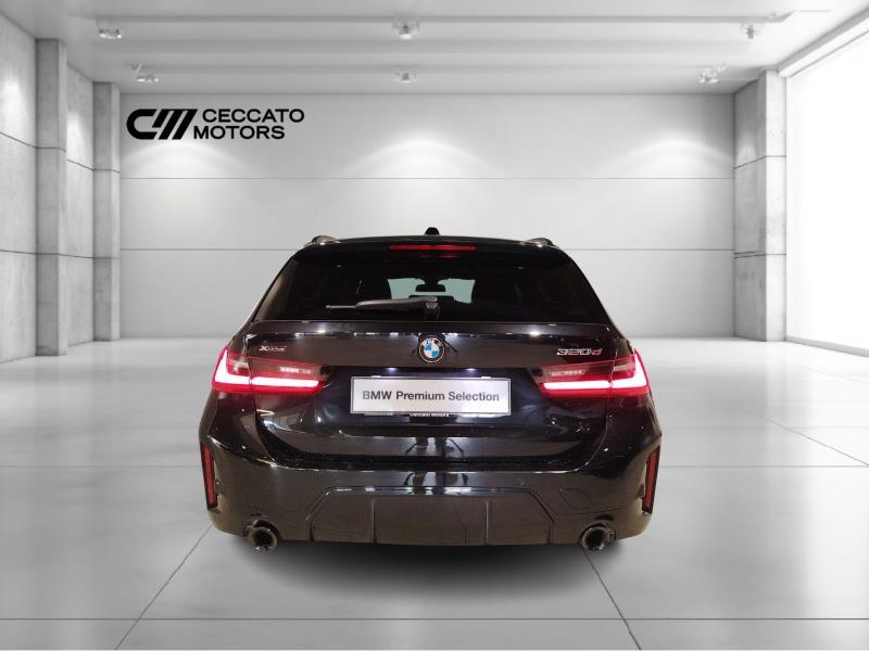 BMW 320d touring mhev 48v xdrive msport auto