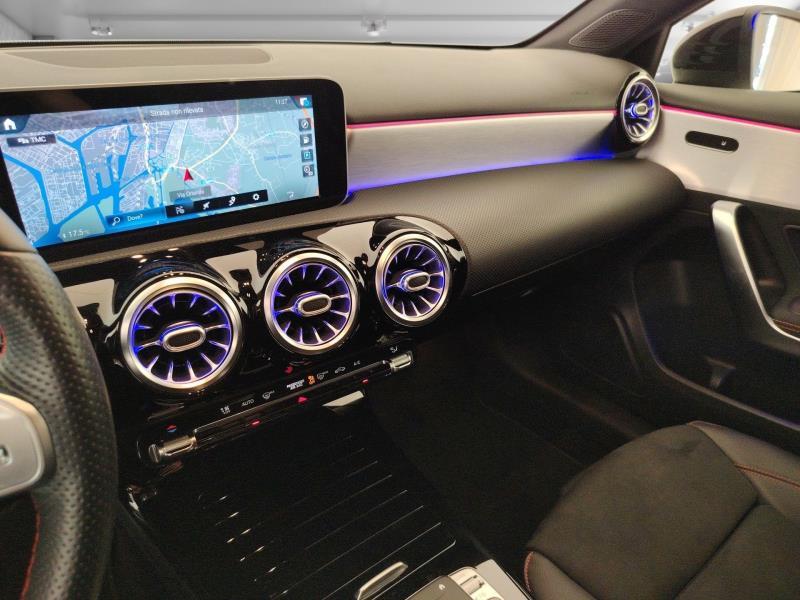 MERCEDES A 200 d premium auto