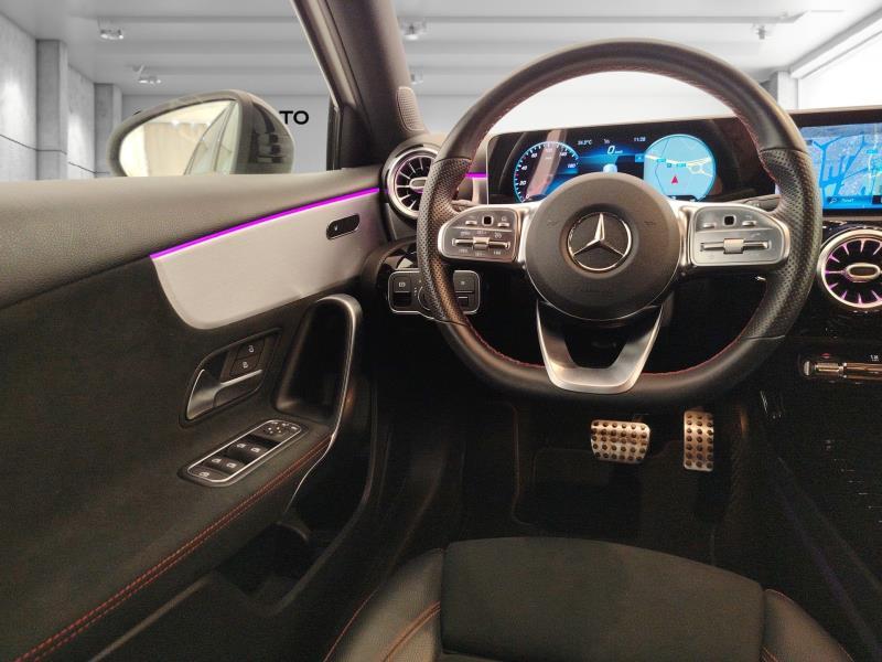 MERCEDES A 200 d premium auto