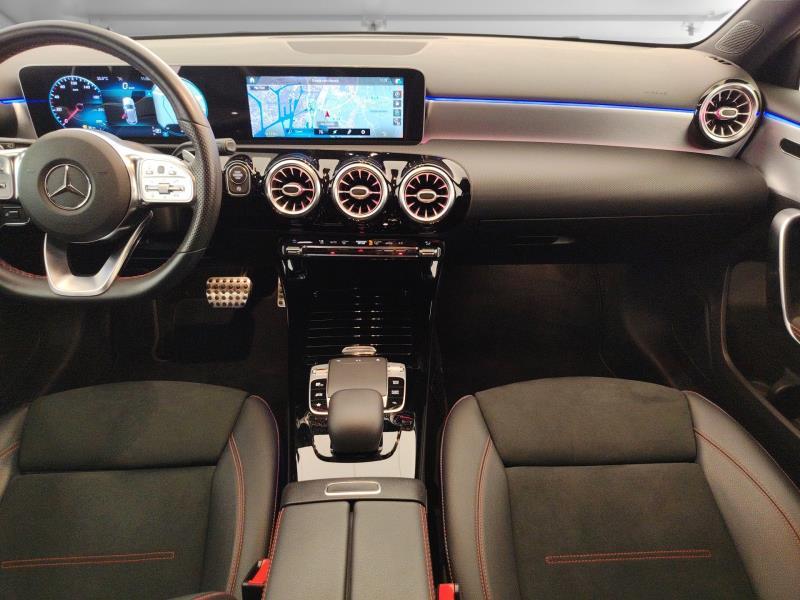 MERCEDES A 200 d premium auto