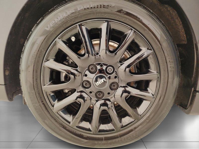 MINI Mini 5p 1.5 cooper yours auto
