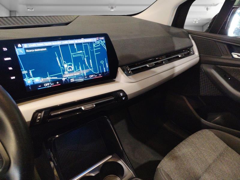 BMW 218i active tourer auto