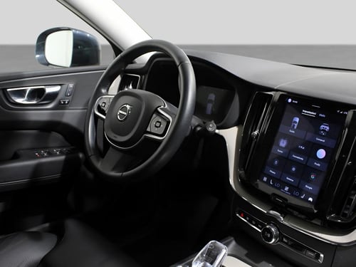 VOLVO Xc60 2.0 b4 momentum pro awd auto