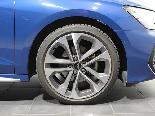 AUDI A3 sedan 2.0 tdi s line edition 150cv s-tronic