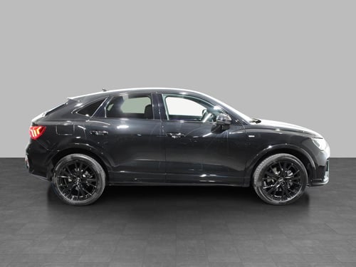 AUDI Q3 sportback 40 2.0 tfsi identity black quattro s-tronic