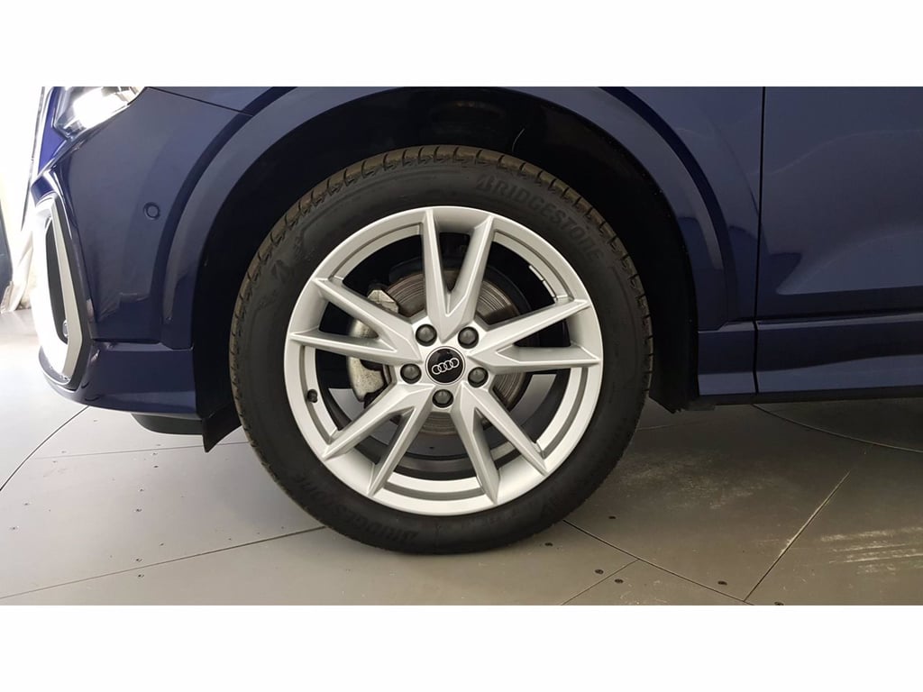 AUDI Q2 35 1.5 tfsi s line edition s-tronic