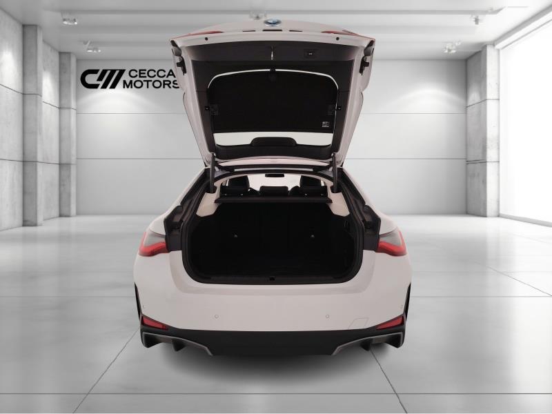 BMW I4 edrive40 sport