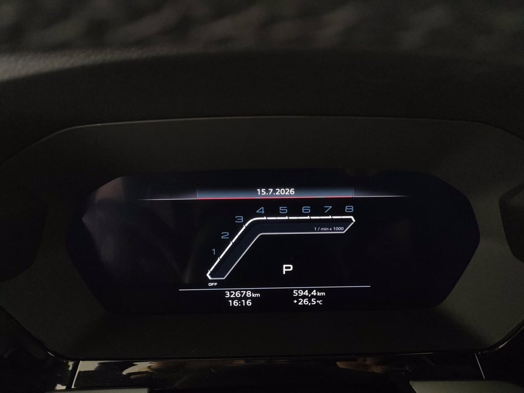 AUDI Rs3 sportback 2.5 tfsi launch edition daytona quattro s-tronic