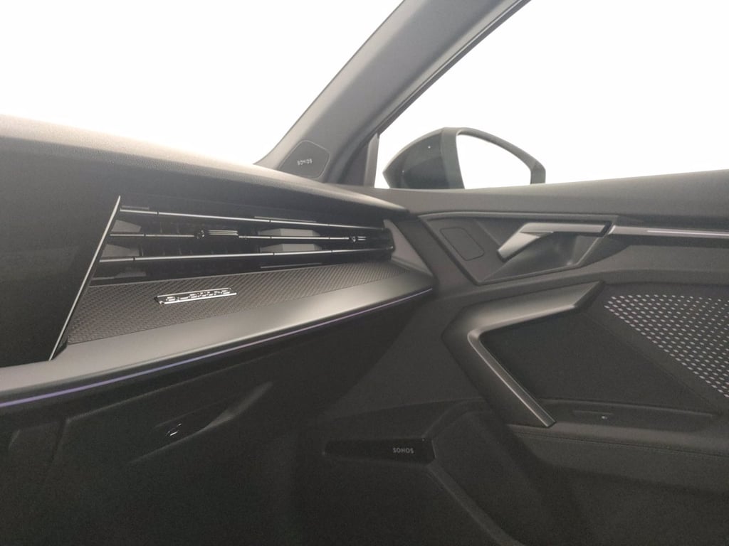 AUDI Rs3 sportback 2.5 tfsi launch edition daytona quattro s-tronic