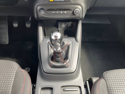 FORD Focus 1.0t ecoboost h st-line x 125cv