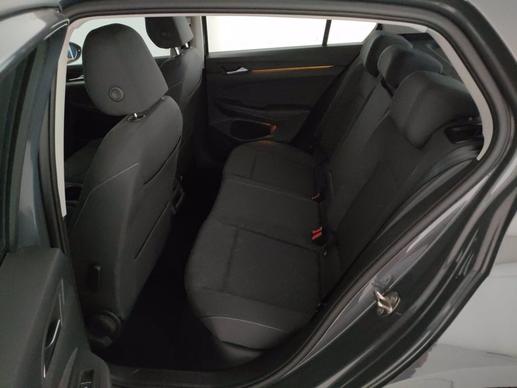 VOLKSWAGEN Golf 1.0 tsi evo life 110cv