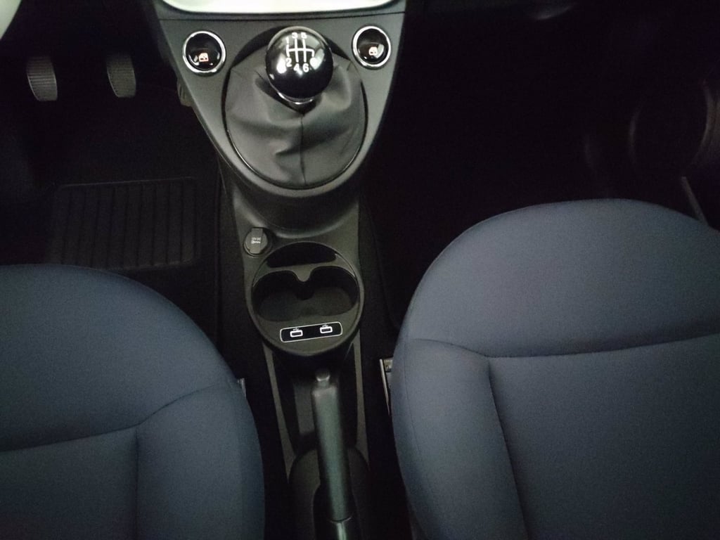 FIAT 500 1.0 hybrid cult 70cv