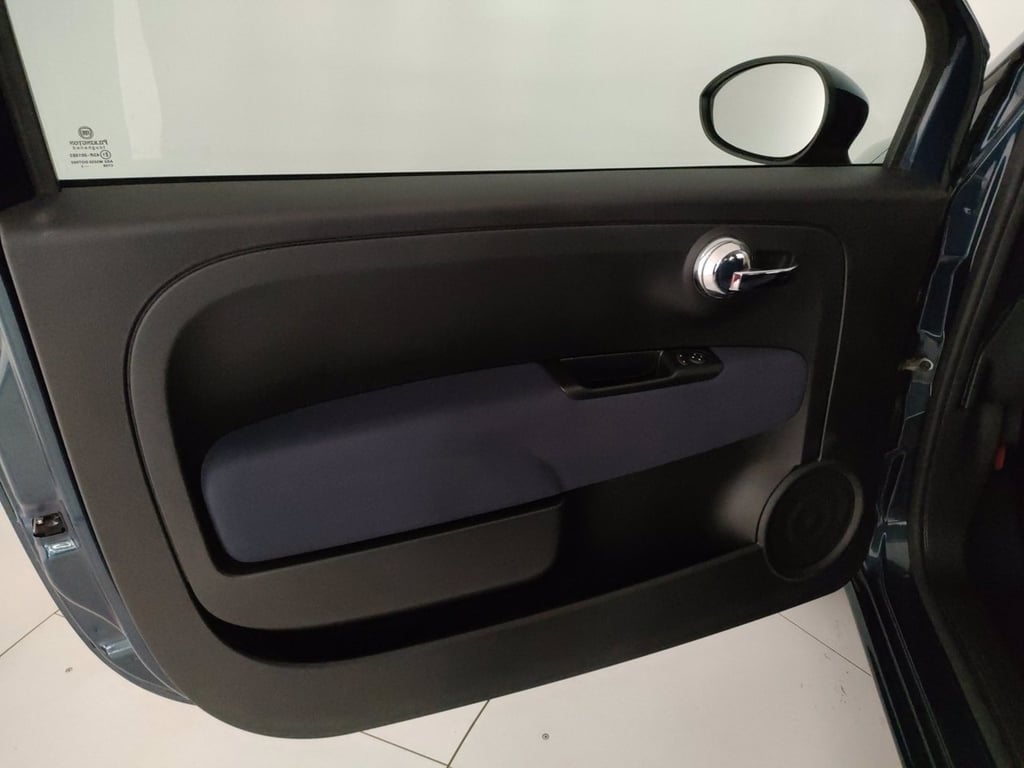 FIAT 500 1.0 hybrid cult 70cv