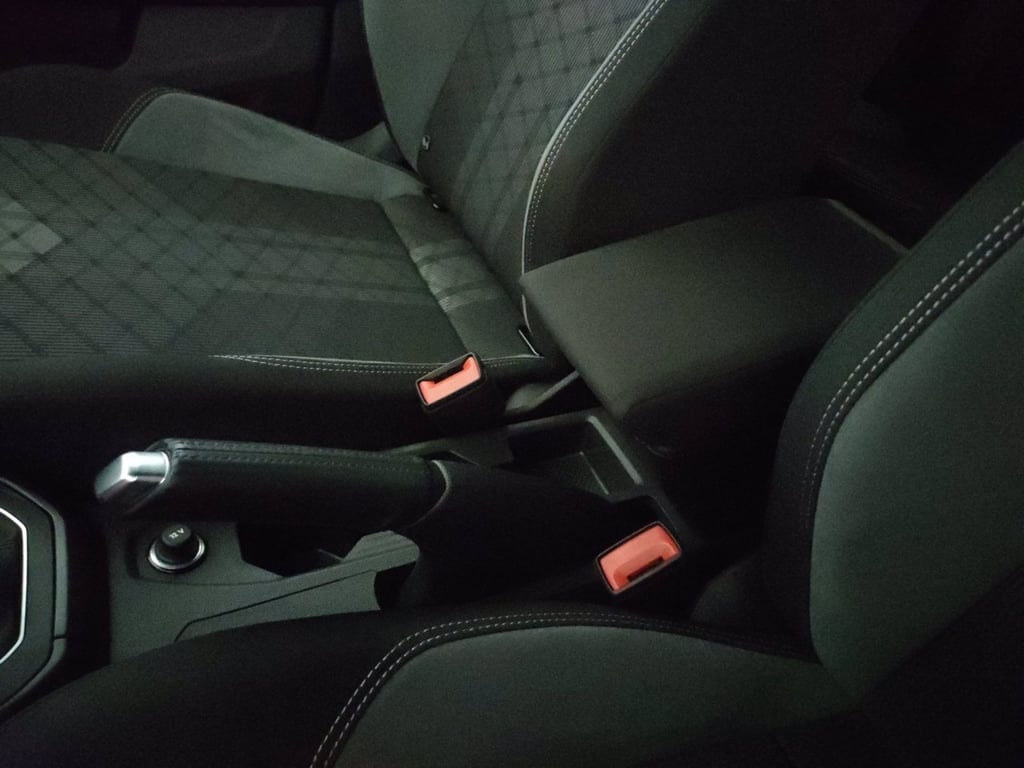 VOLKSWAGEN Polo 1.0 tsi r-line 95cv dsg