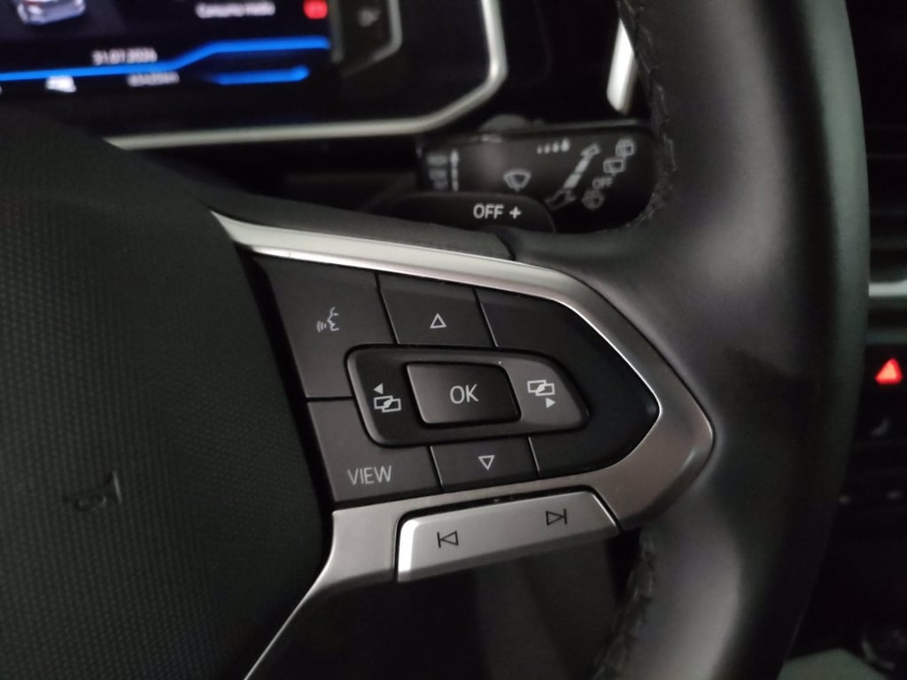 VOLKSWAGEN T-roc 1.5 tsi r-line dsg