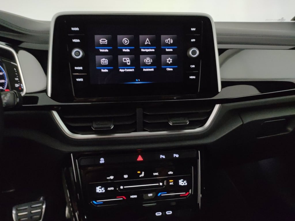 VOLKSWAGEN T-roc 1.5 tsi r-line dsg