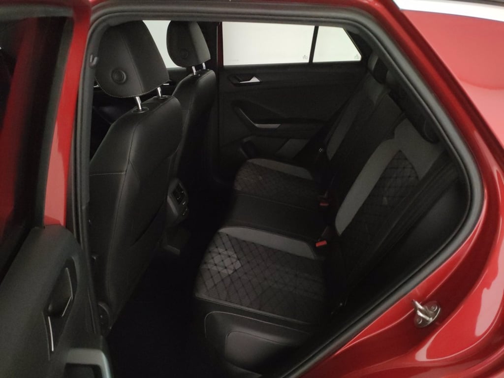 VOLKSWAGEN T-roc 1.5 tsi r-line dsg